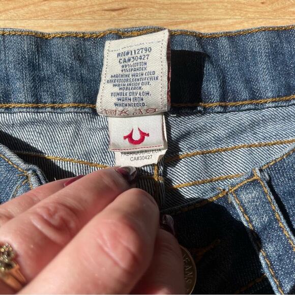 Vintage |True Religion| Low-Rise Billy Big T Woman’s Jeans - Picture 6 of 13